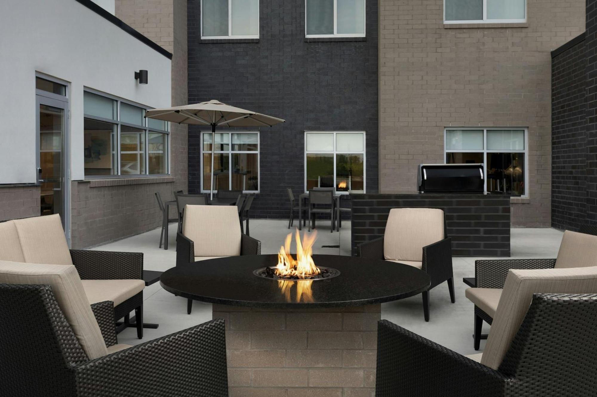 Residence Inn By Marriott Dayton Miamisburg Exterior photo